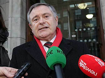 Brendan Howlin considers runni...